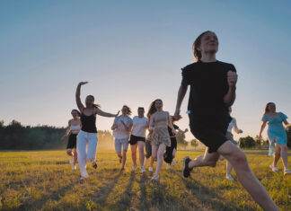 Systems thinking and complexity science in sport policy: A scoping review of the research